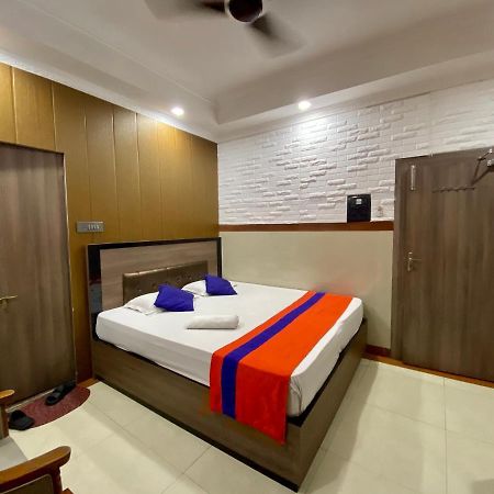 Vinayak Guest House Calcutta Eksteriør billede